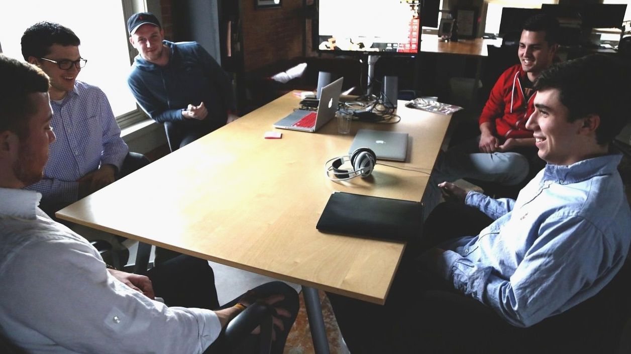 Startup founder geeft een pitch
